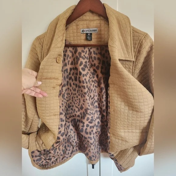 Quilted jacket - Picture 4 of 8